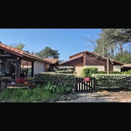 A Deux Pas Du Courant Lägenhet