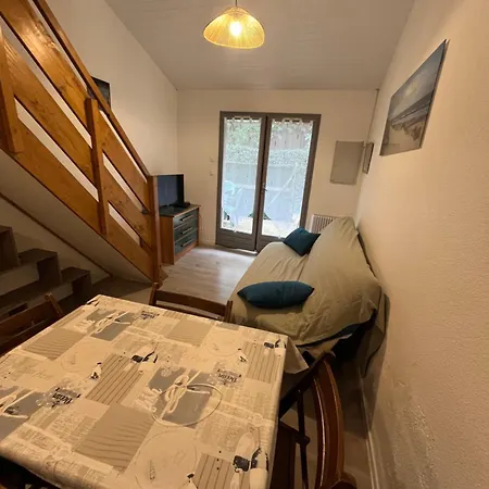 Apartment A Deux Pas Du Courant