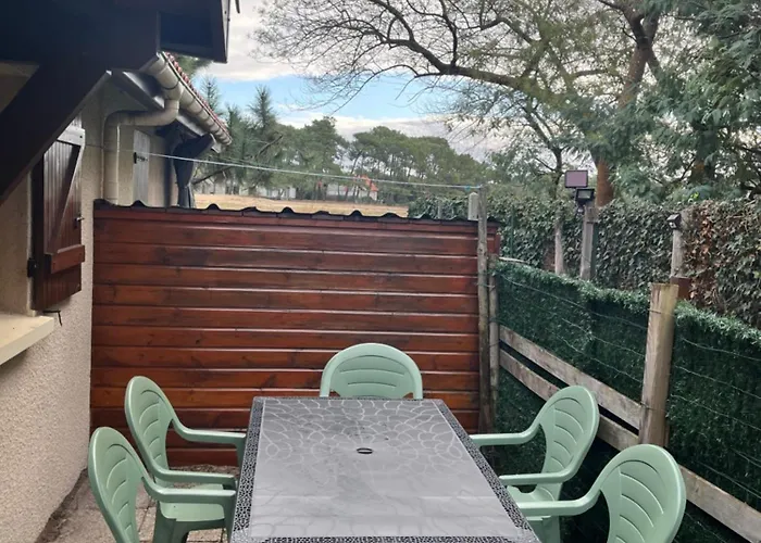 A Deux Pas Du Courant ミミザン・プラージュ